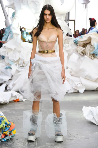 Look 54